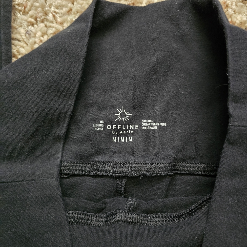 Women's Aerie Offline Black High-Waisted Leggings - Medium - Picture 3 of 7